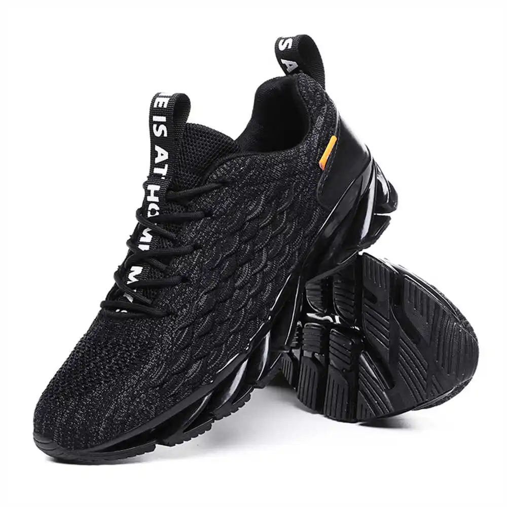 Street Fashion Couple - size 44 size 39 walking shoes
