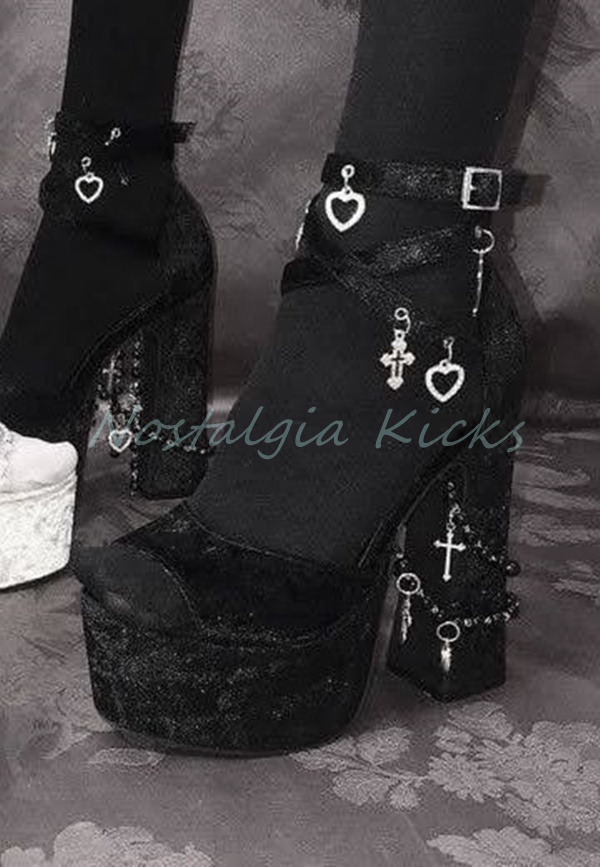 Gothic Black Velvet Platform H - Chunky Sneaker Platform ulasan dan harga